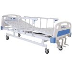CAMA HOSPITALARIA MANUAL 3 MANIVELAS CON BASE SEMISOLIDA  C3031-2